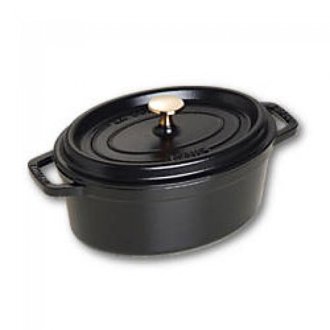 Oval cast iron cocotte 9" / 23 cm - black